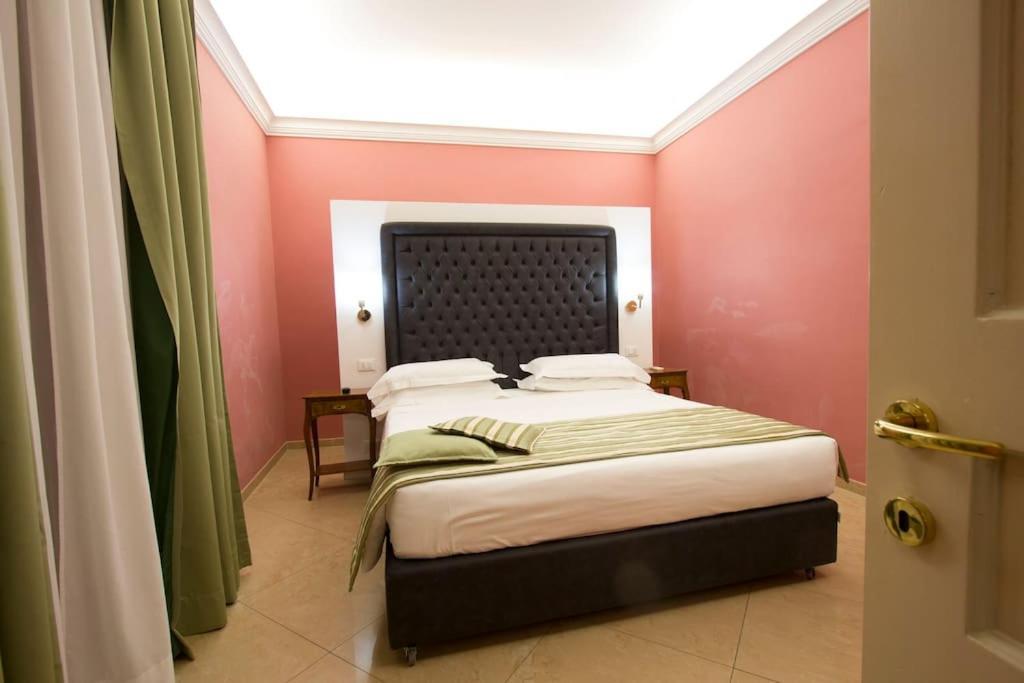 Apartment 41 Nazionale 41 *