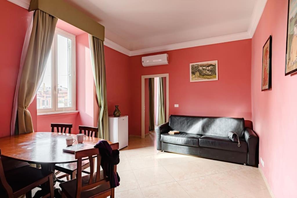 Apartment 41 Nazionale 41 *