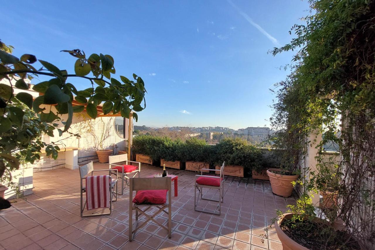 Beautiful Loft In Ponte Milvio With Terrace Apartment