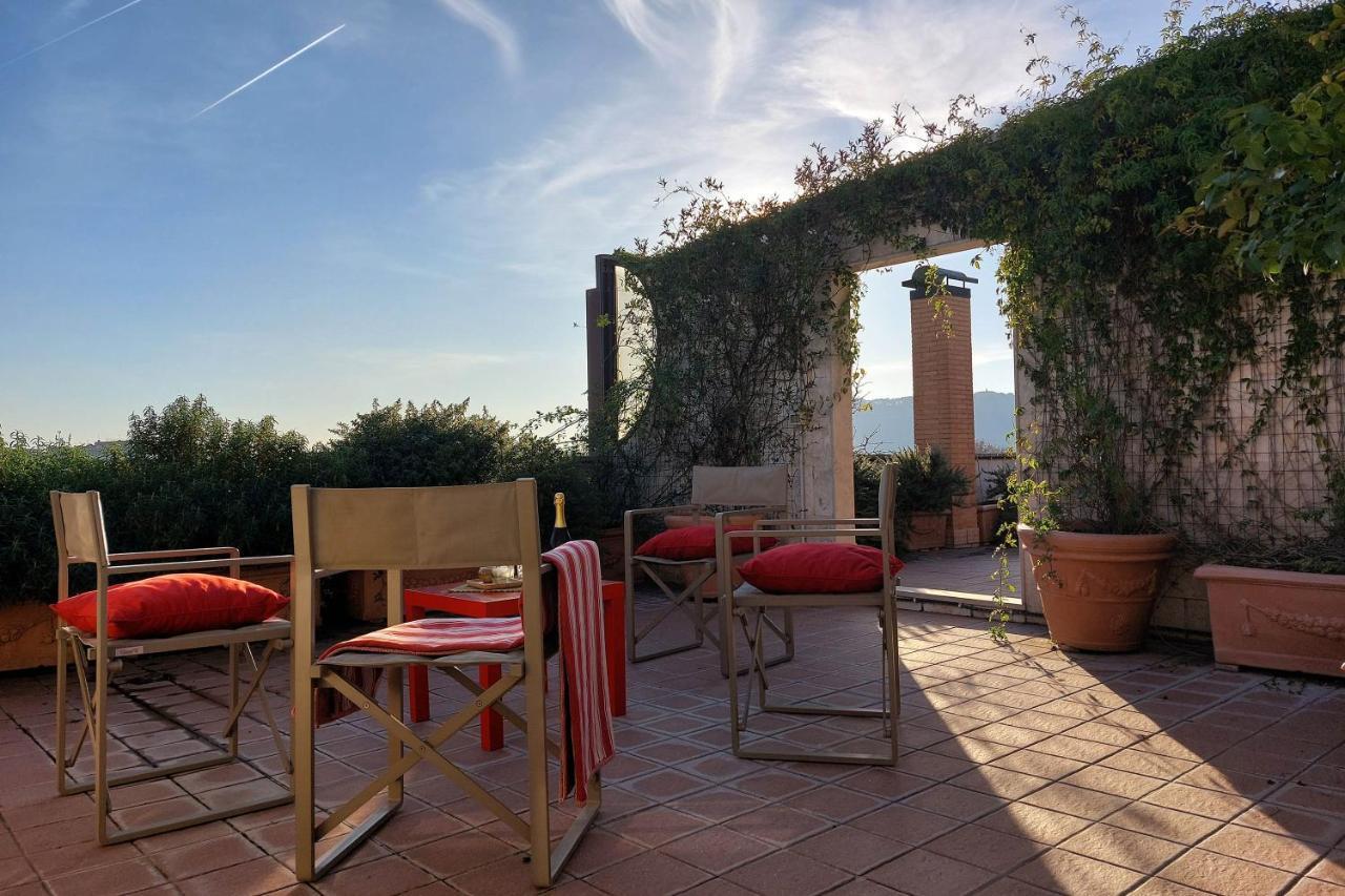 Beautiful Loft In Ponte Milvio With Terrace Apartment
