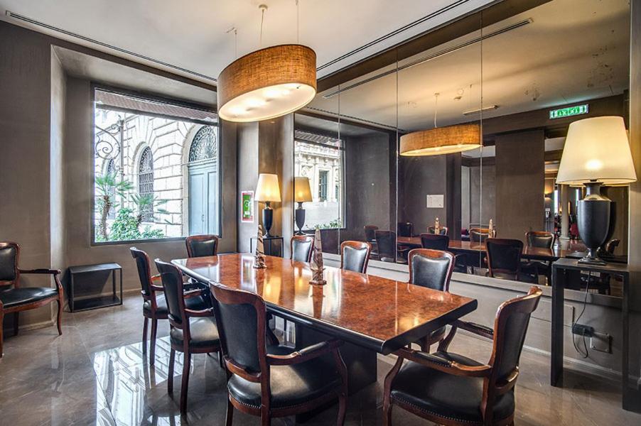 Colonna Palace 4* Rome