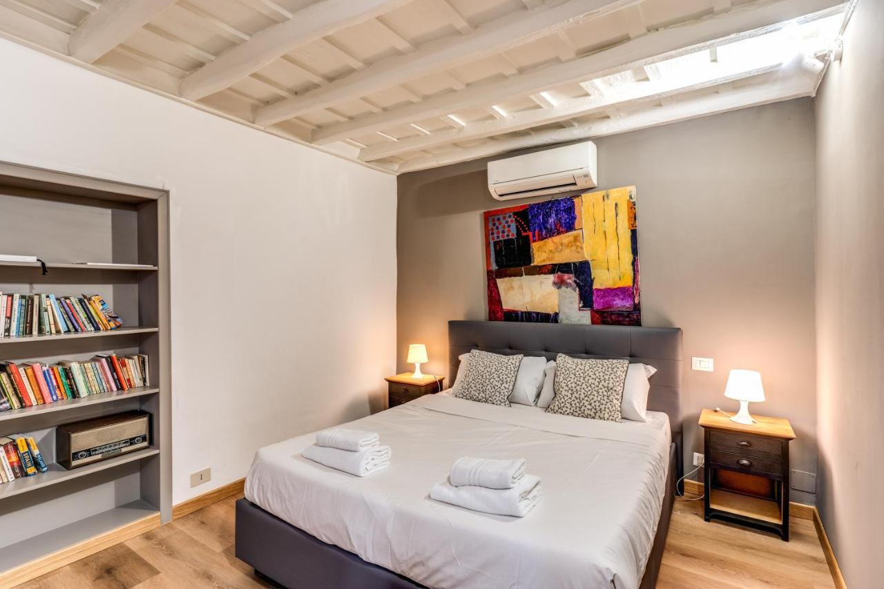 Lovely Spacious Near The Colosseum Apartment Rome