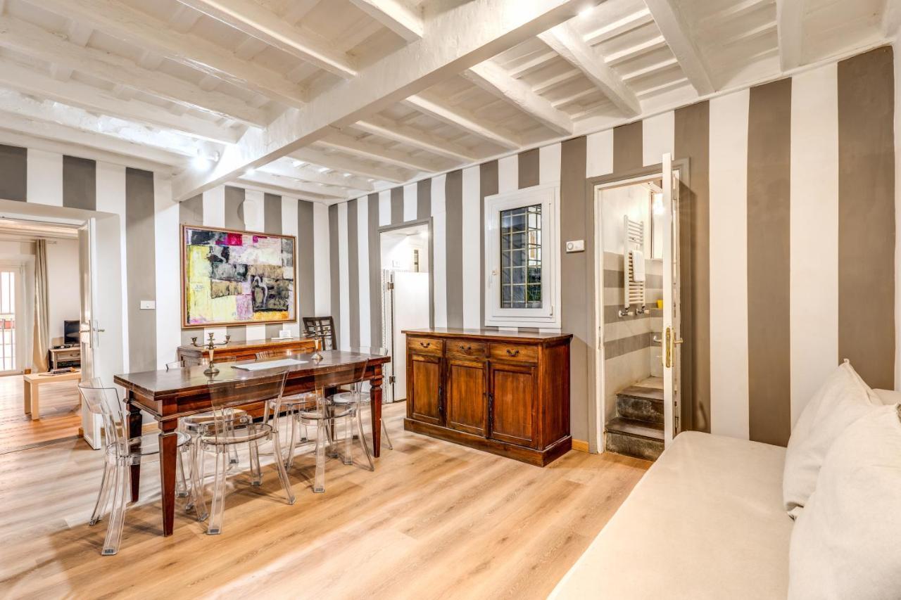 Lovely Spacious Near The Colosseum Apartment *