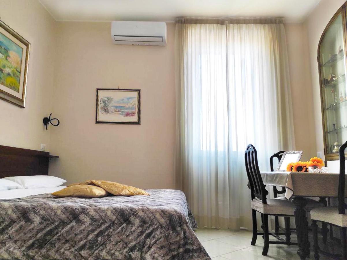 Guest house Mara's House *