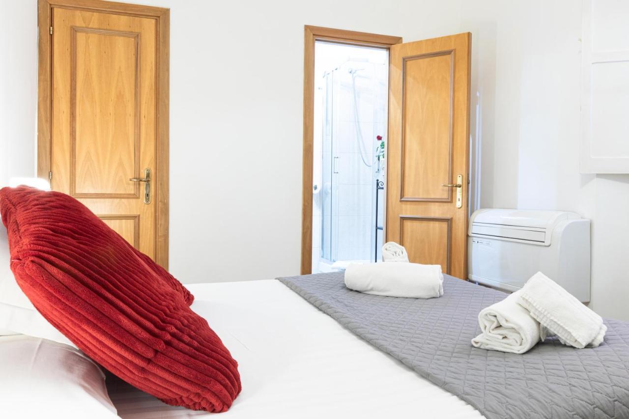 Toniolo Two Bedroom Two Bath Apartment *