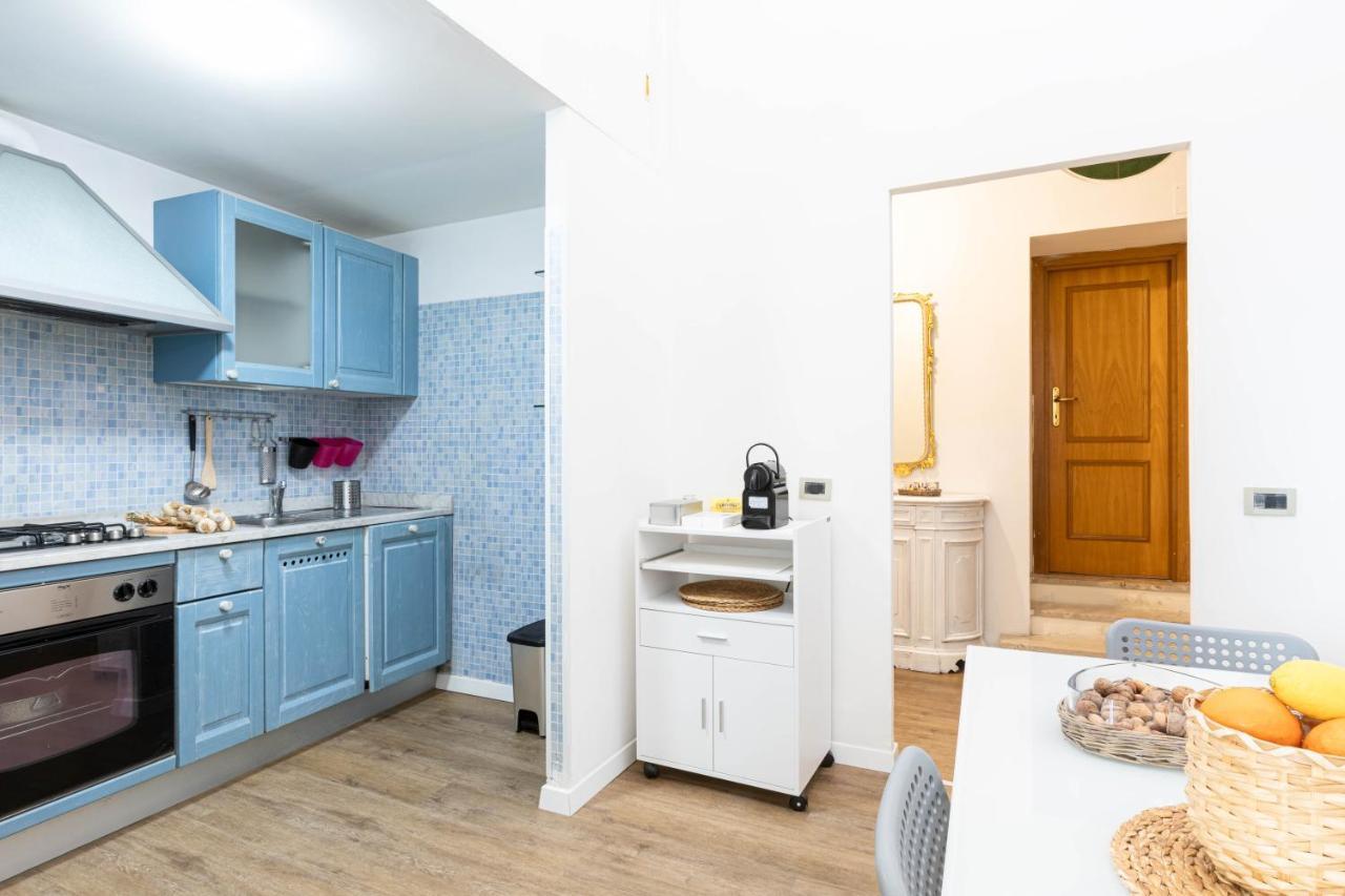 Toniolo Two Bedroom Two Bath Apartment Rome