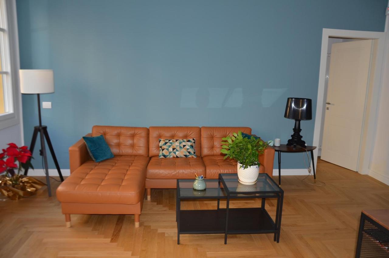 La Finestra Apartment