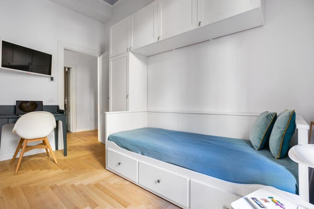 La Finestra Apartment *
