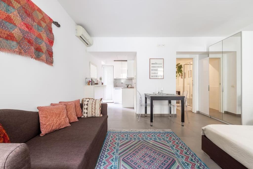 Apartment Hospitalityrome Monti Leonina With Terrace Rome