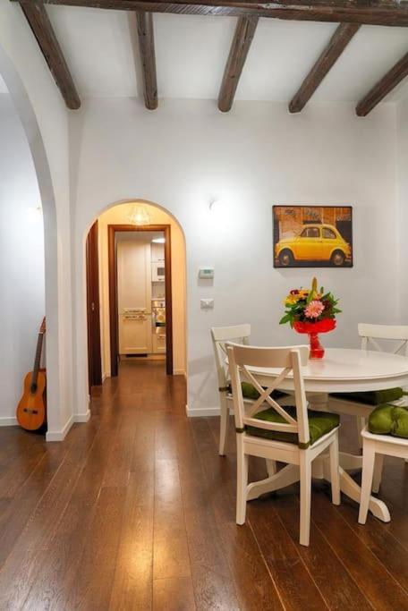 Accogliente Intero Apartment Rome