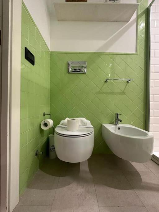 Casa Del Borgo Elegant 200 M From The Vatican 8/pax Apartment