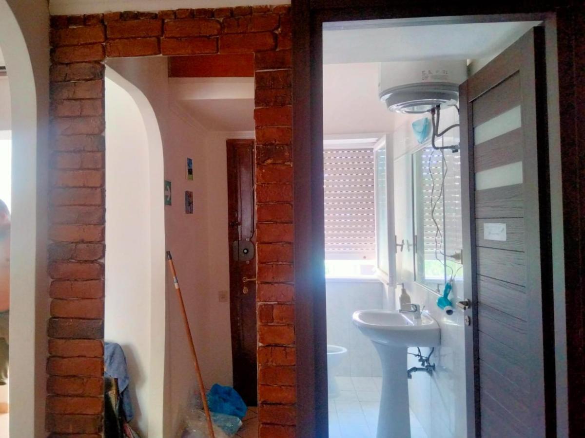 R&d Golden House Apartment