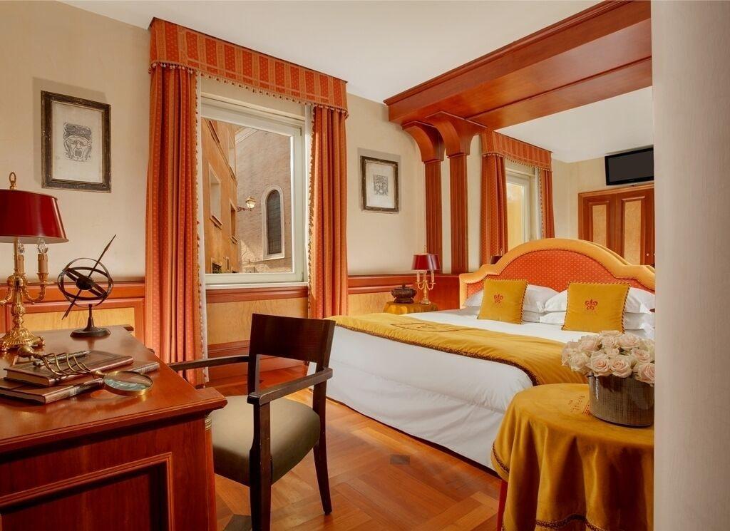 Hotel Bio Raphael - Relais & Chateaux Rome