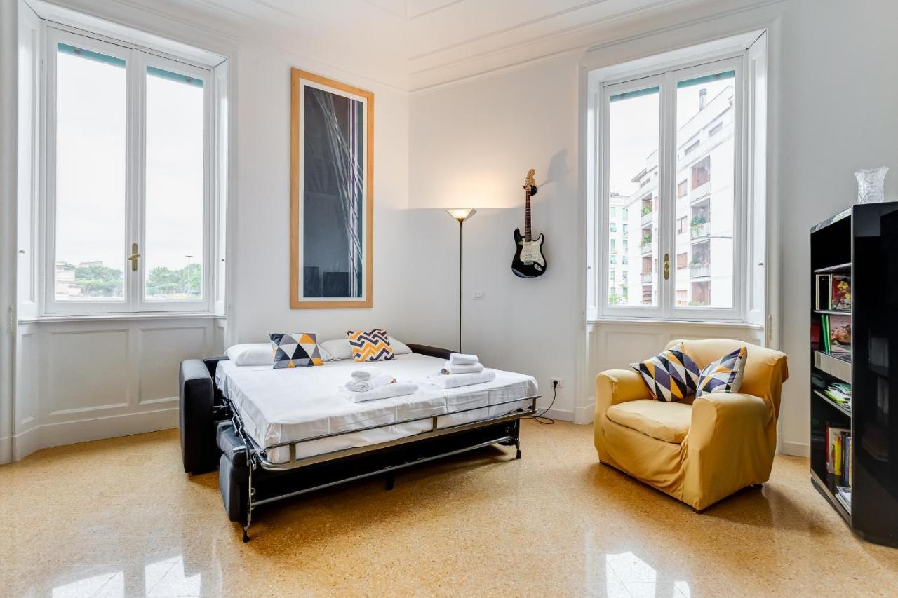 Appartamento Bmga L Elegant Four-room Apt For 8 Guests In Prati Roma