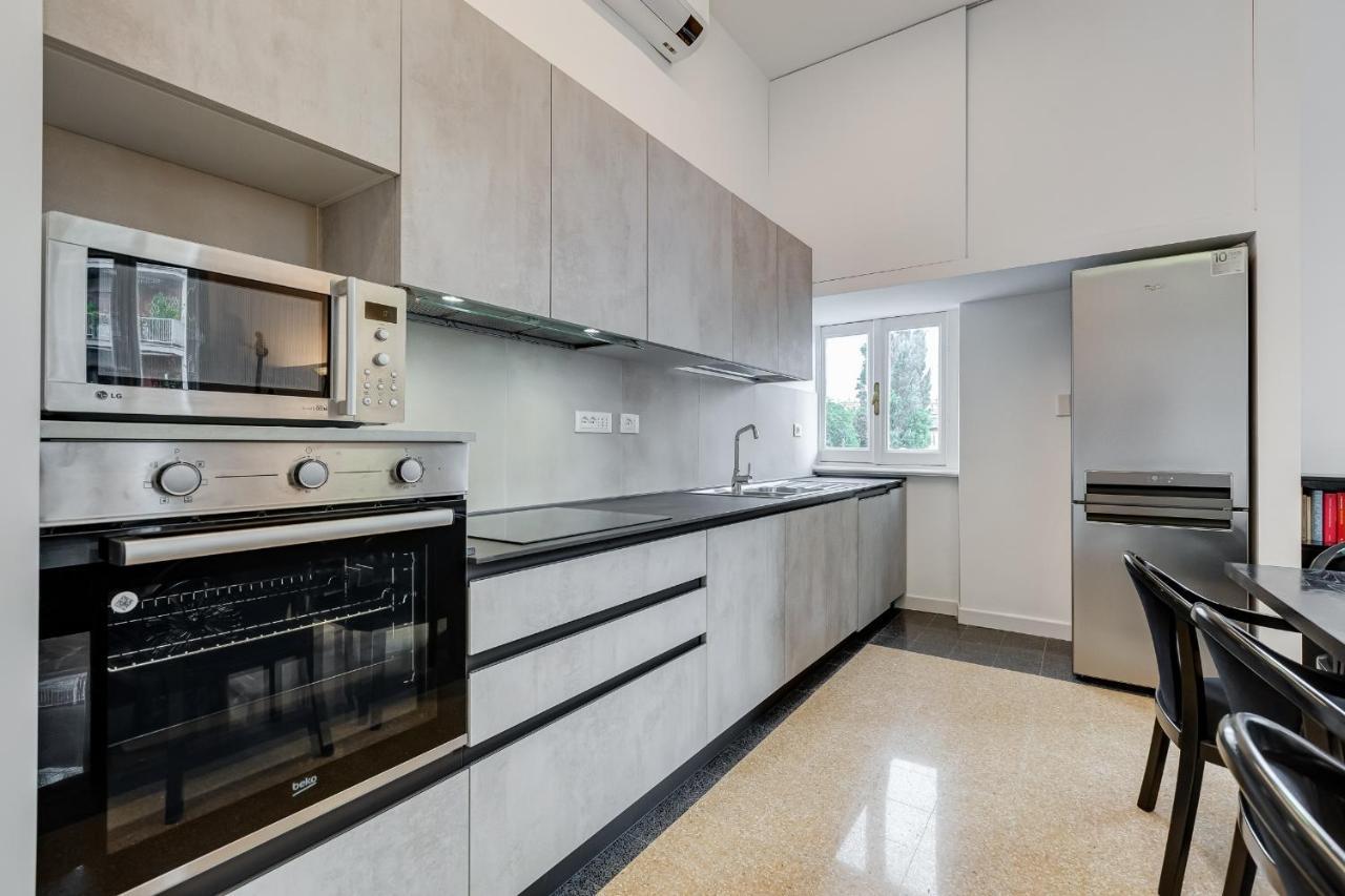 Bmga L Elegant Four-room Apt For 8 Guests In Prati Appartamento *