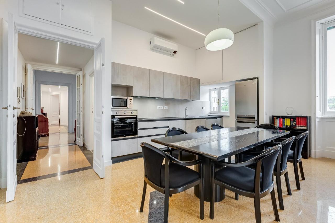 Bmga L Elegant Four-room Apt For 8 Guests In Prati Appartamento