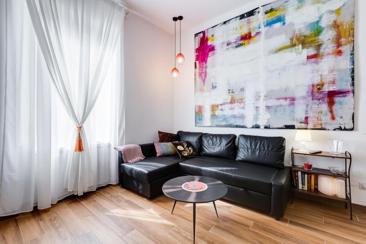 Lovely Two-room In The Center Of * Rome