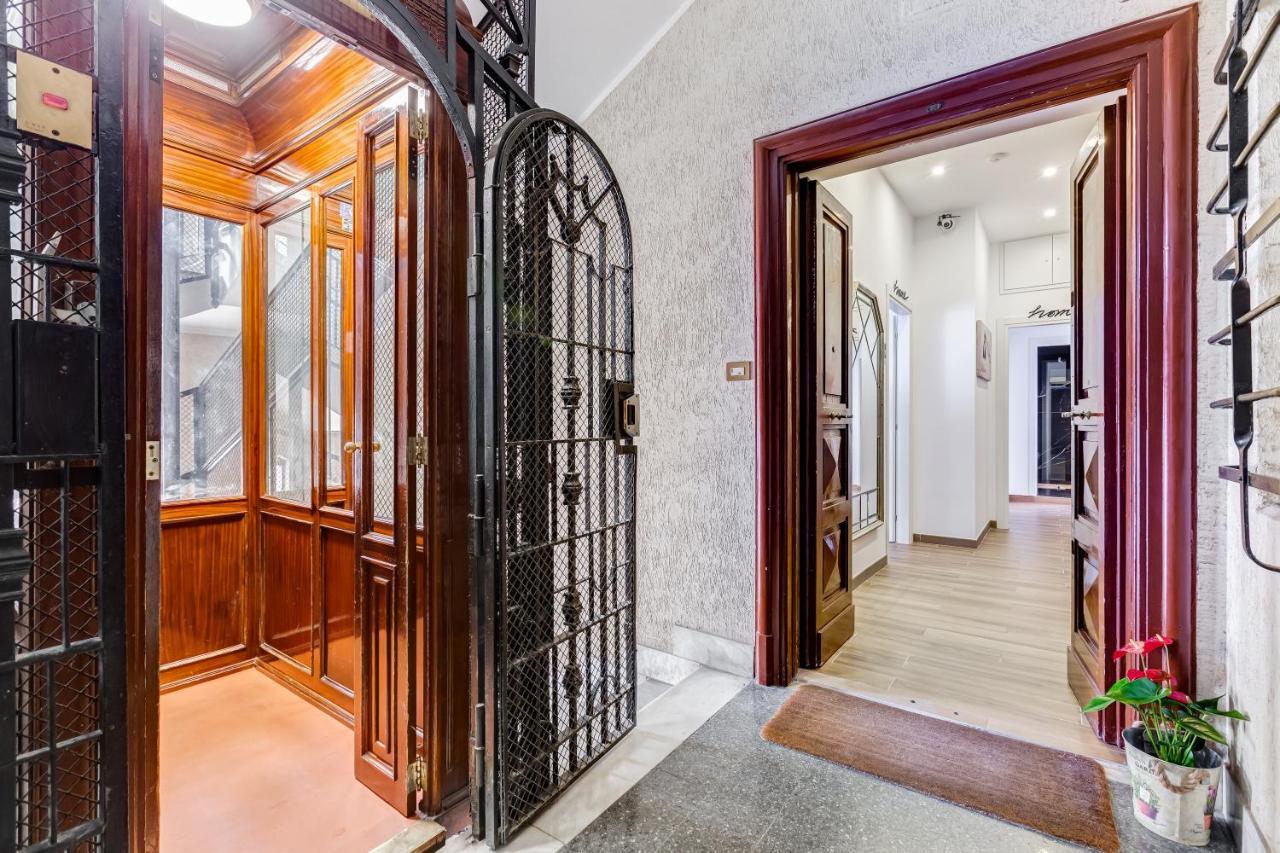 Lovely Two-room In The Center Of