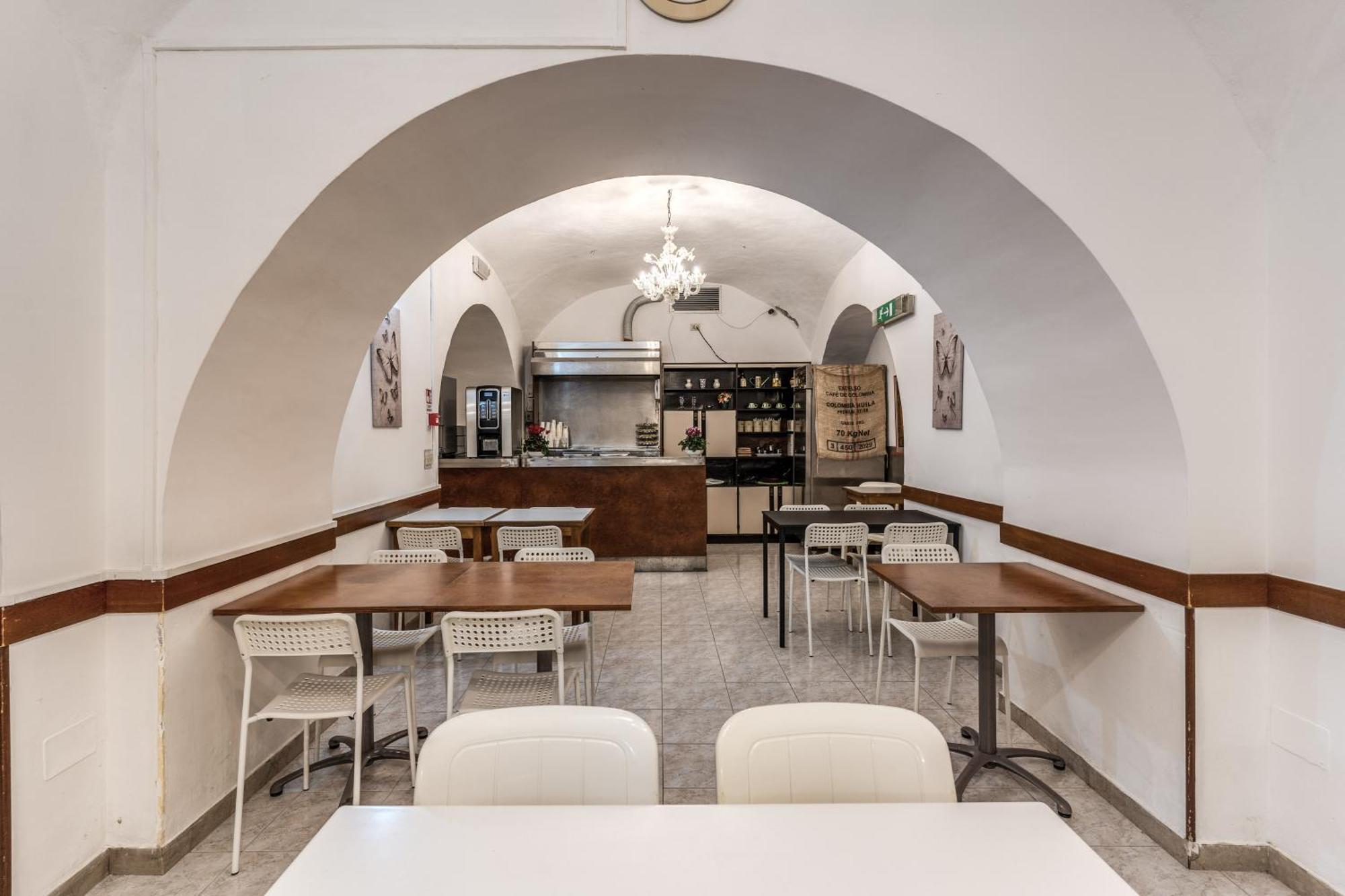 Altavilla 2* Rome