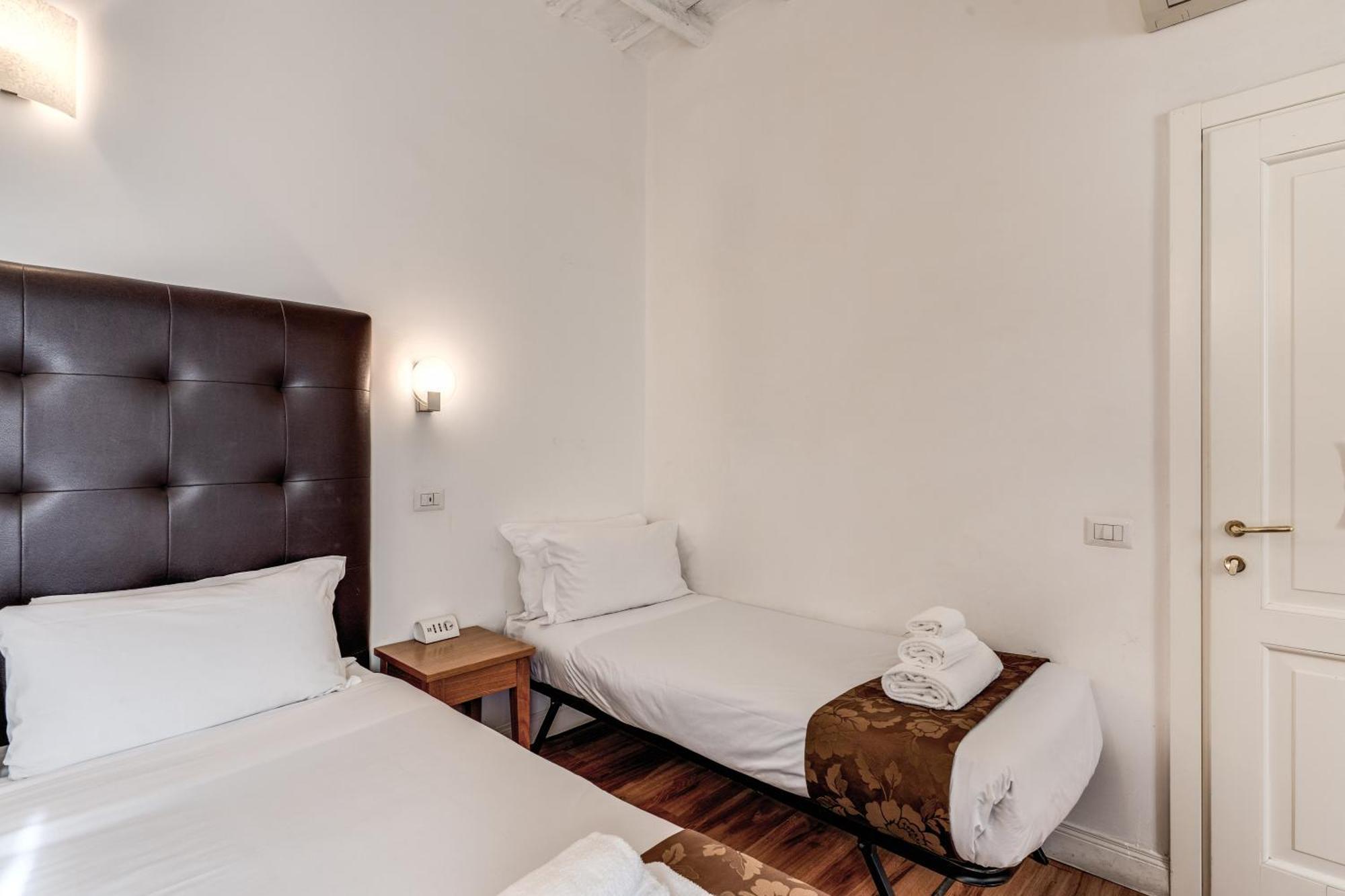 Magenta Deluxe Cancello Guest house Rome