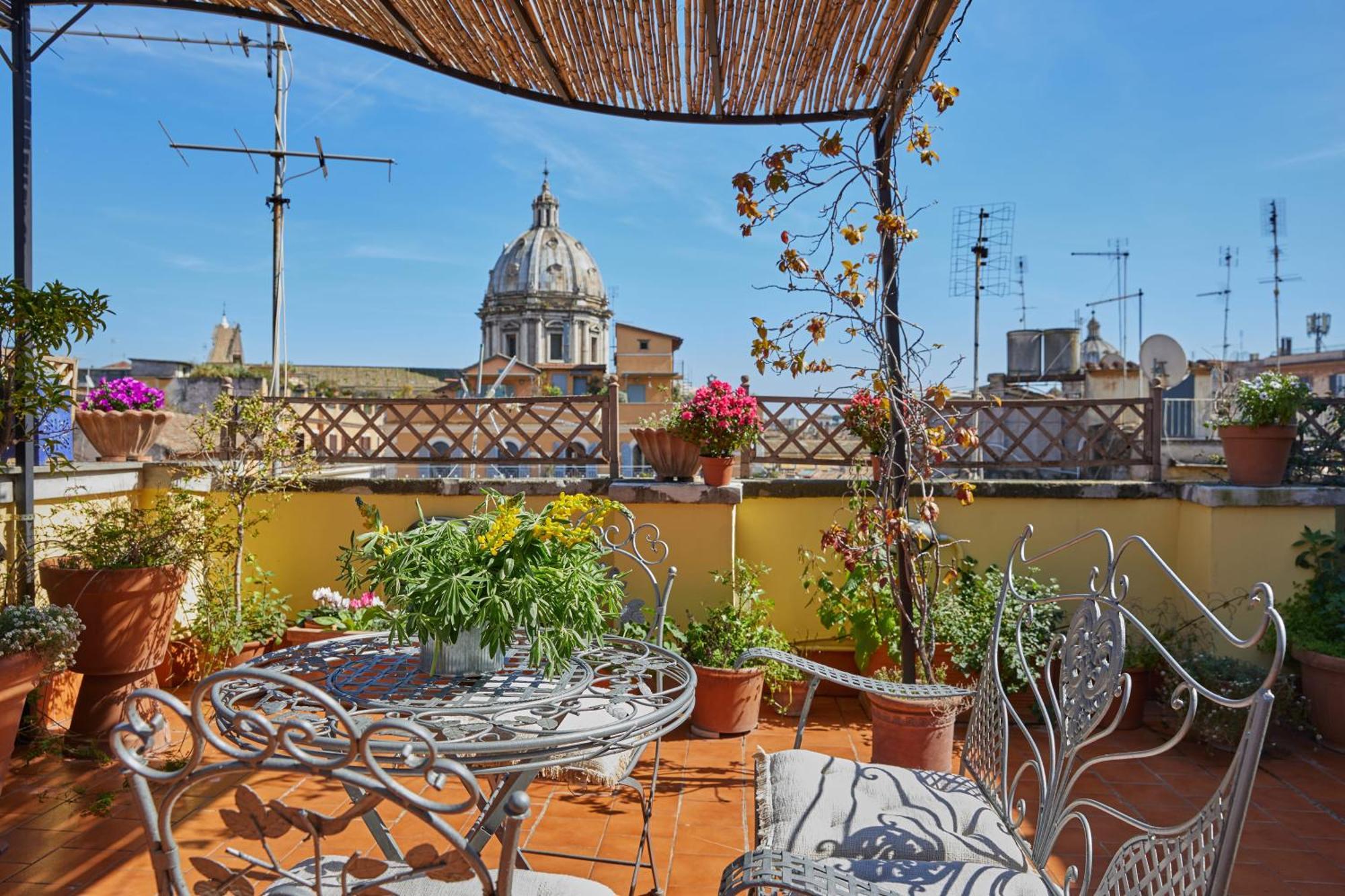 Apartment Trasteverehome - Attic Terrace Center Of Baroque Rome