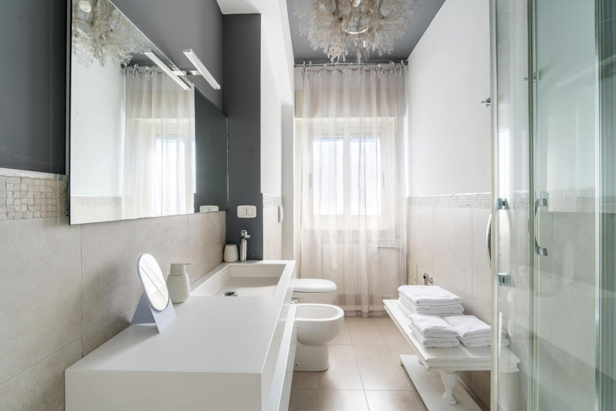 Apartment Maison Lumiere, Design 5 Min From Tiburtina Station Rome