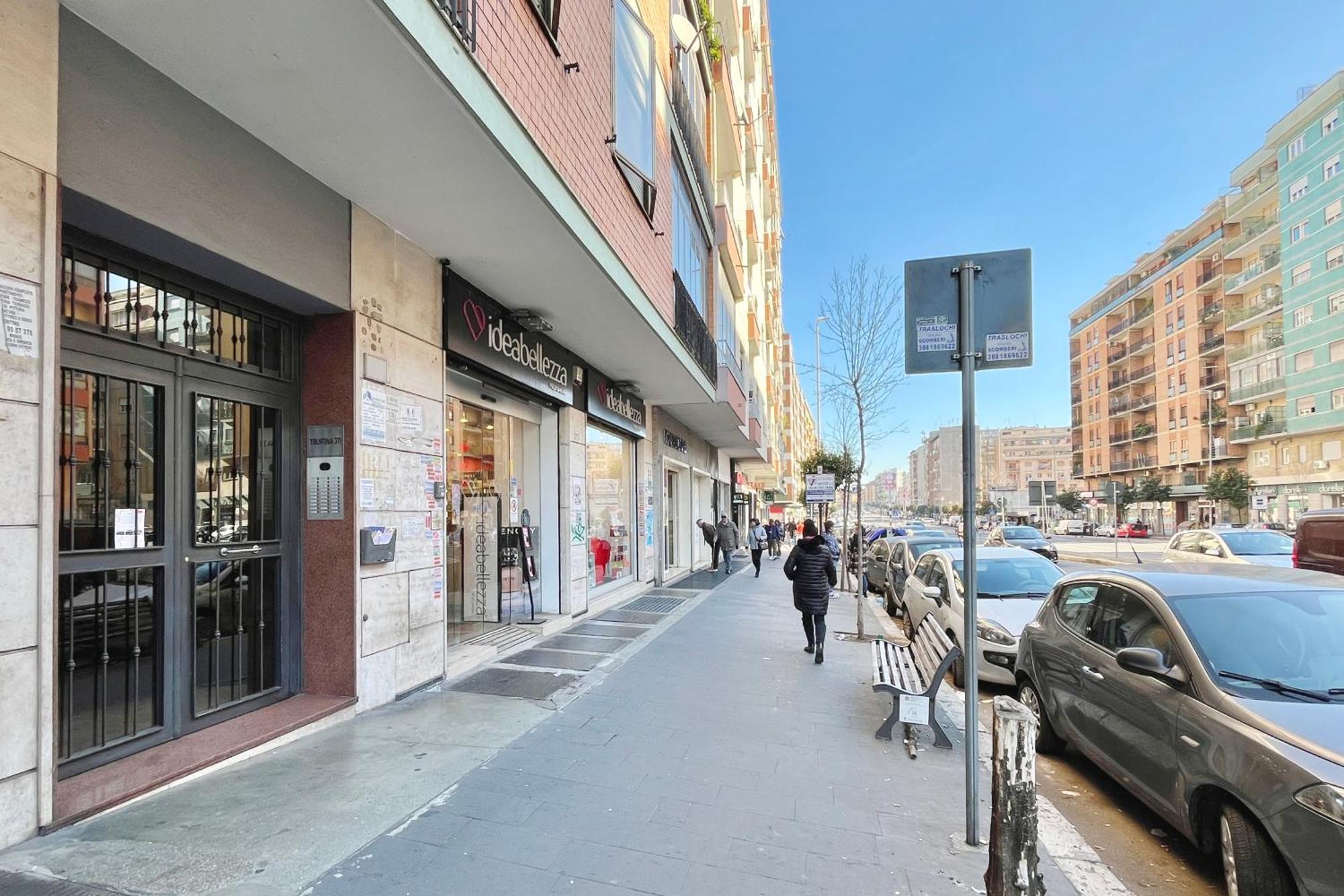 Apartment Maison Lumiere, Design 5 Min From Tiburtina Station Rome
