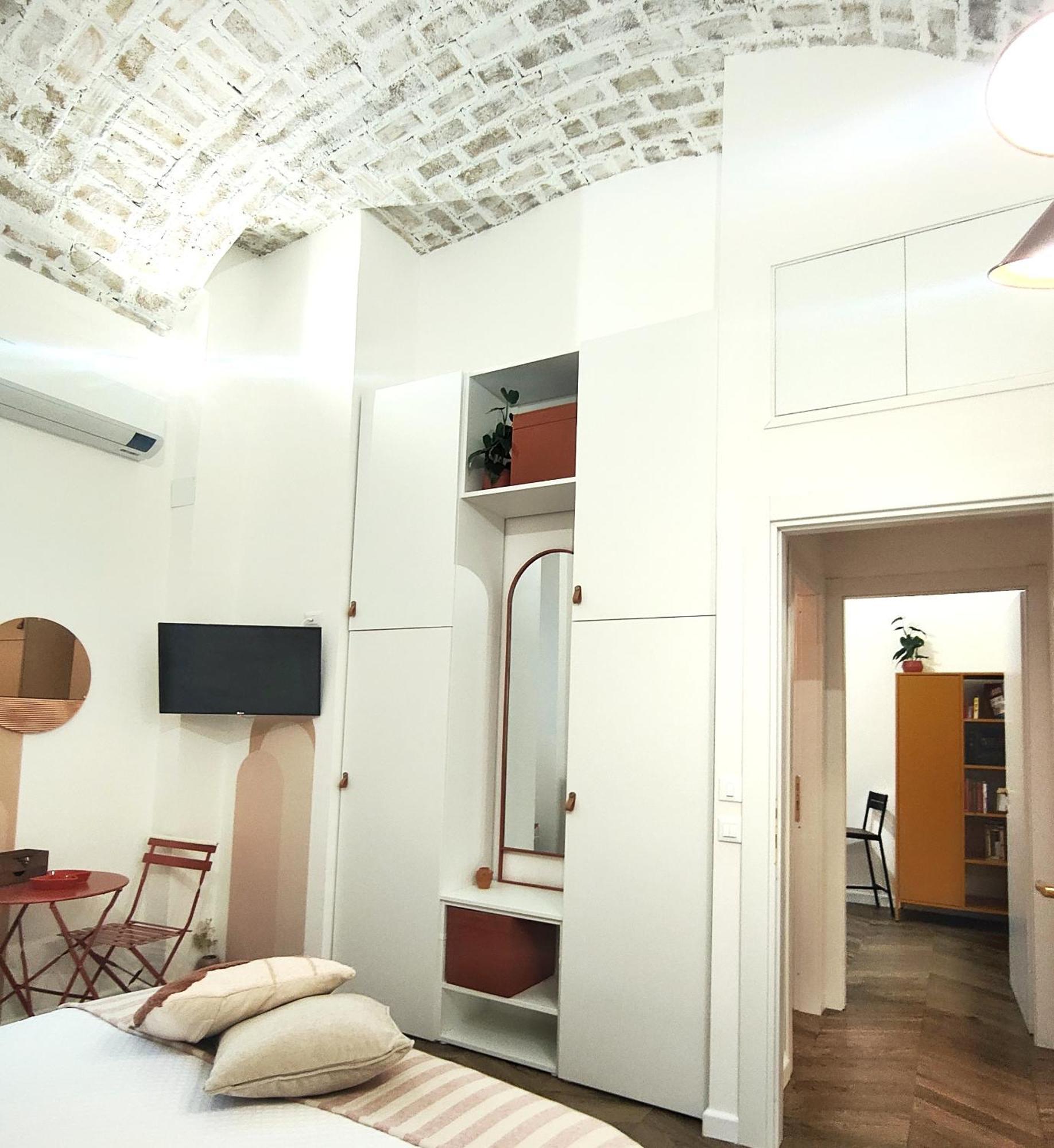 Vera Suite&apartment - Charming 3 Bedroom - 20min Walk From Colosseum Apartment