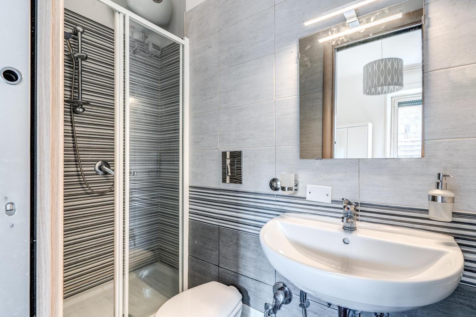 Apartment Re Di Lovely *