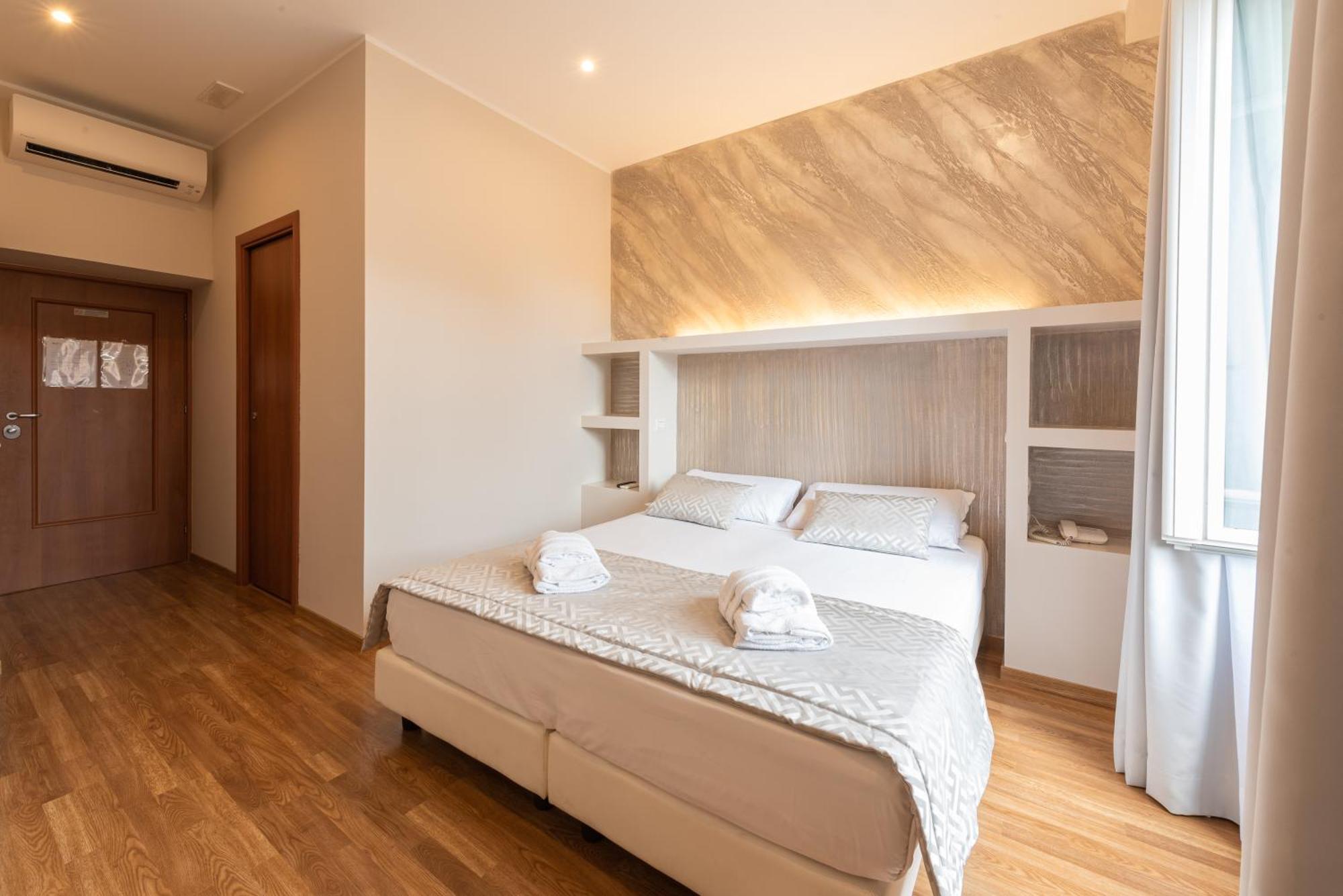 Floor Colosseo Affittacamere 3*