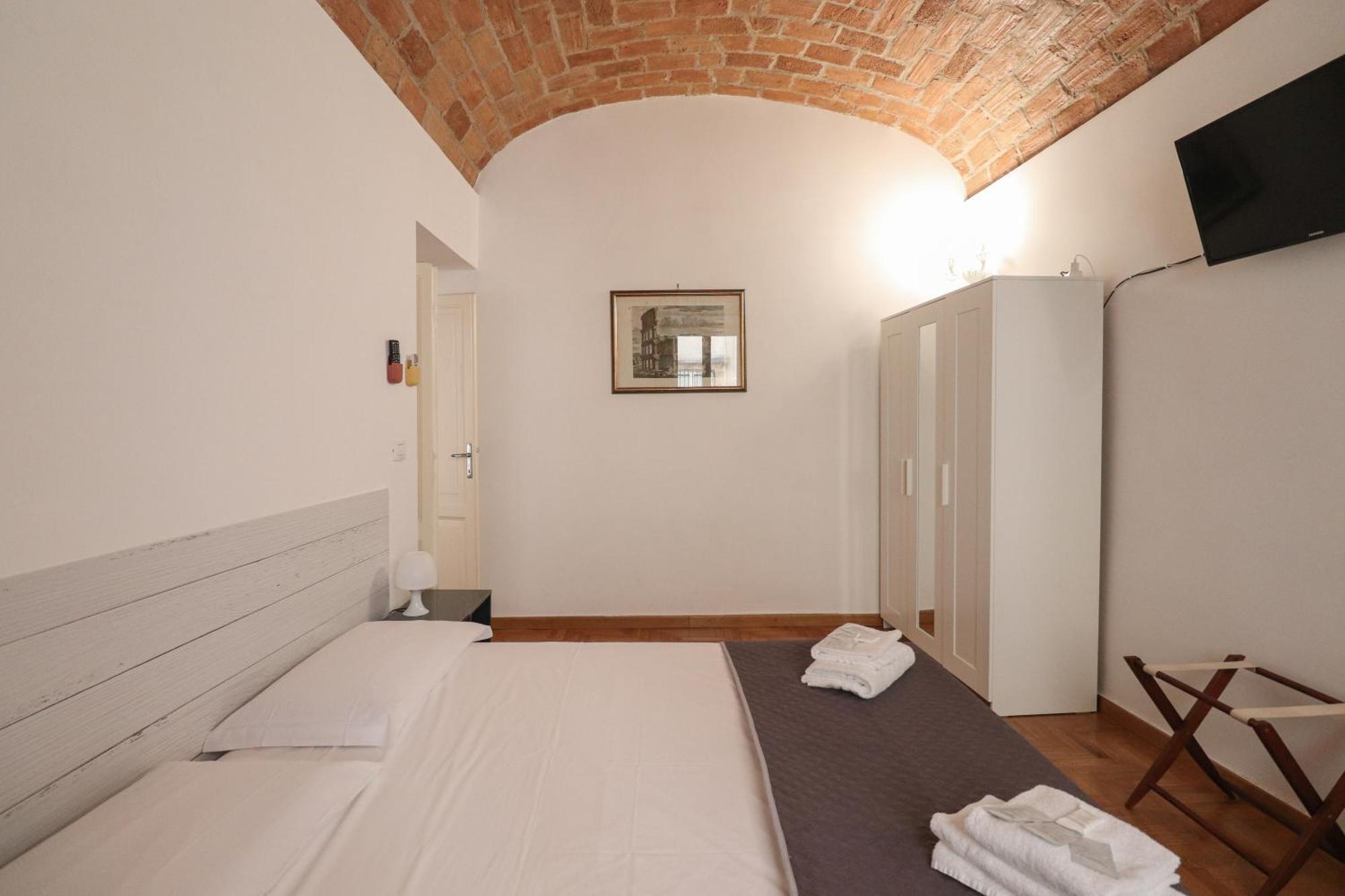 Casa Cecilia A Monti * Roma