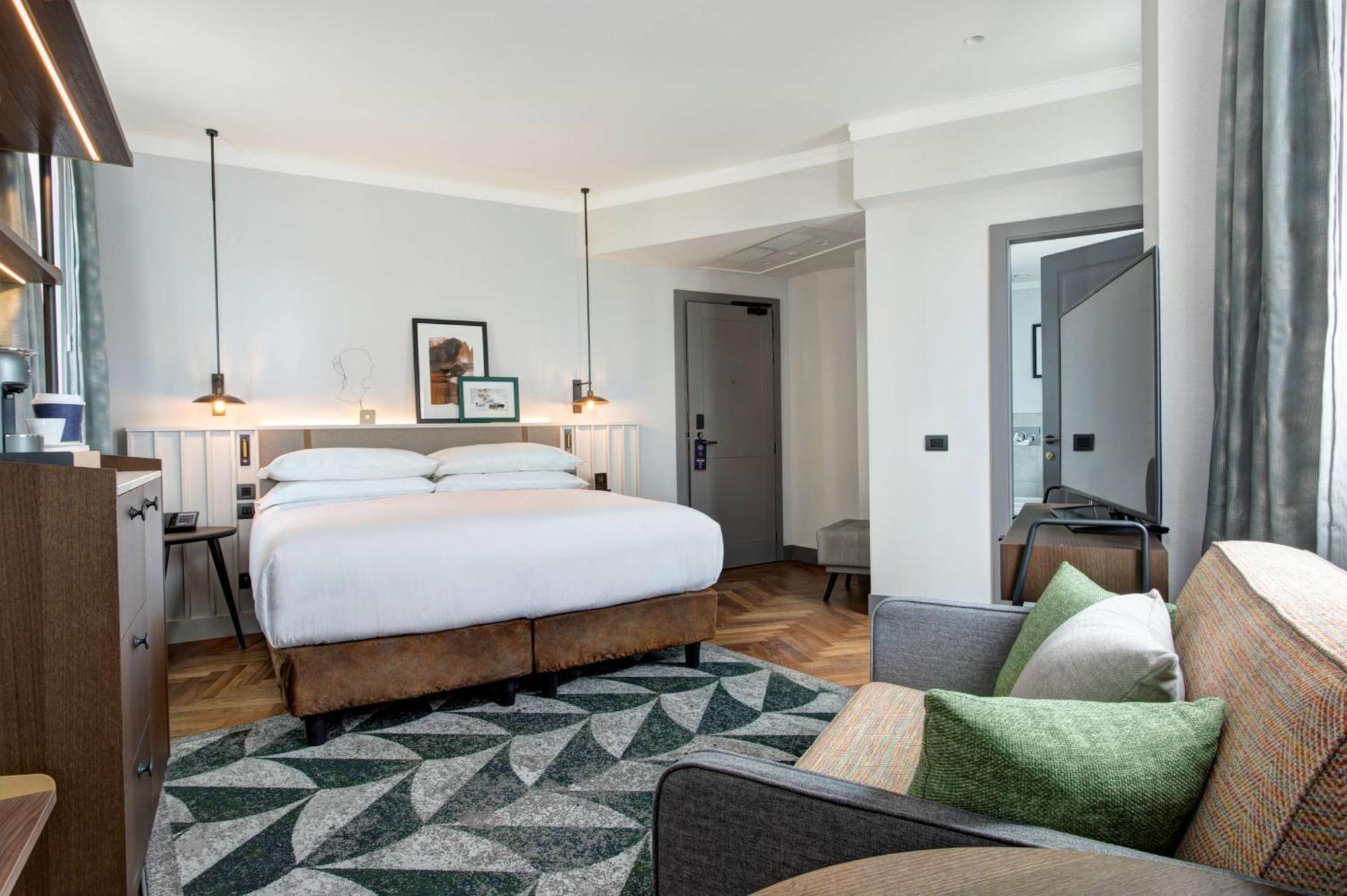Hotel Doubletree By Hilton Monti 4*