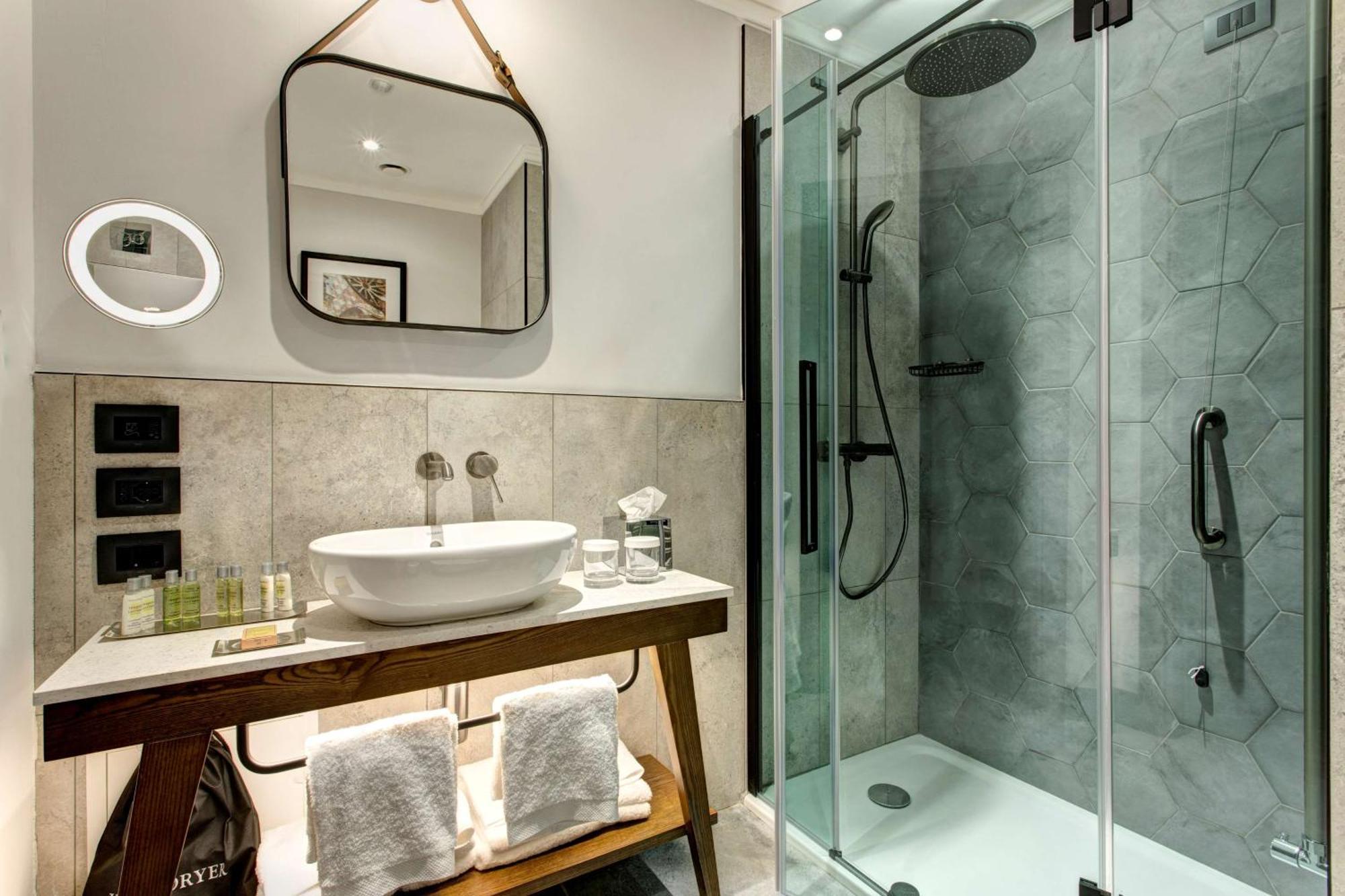 Doubletree By Hilton Monti 4*