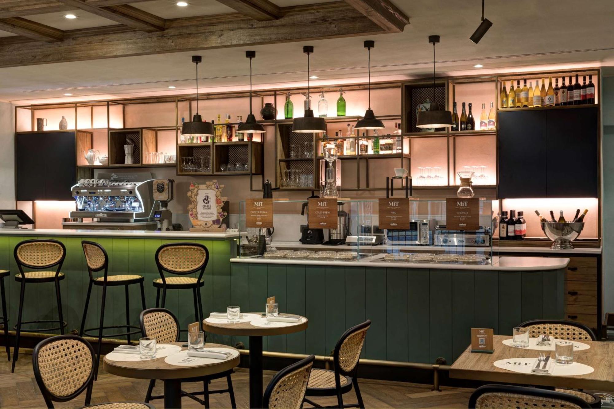 Hotel Doubletree By Hilton Monti 4*
