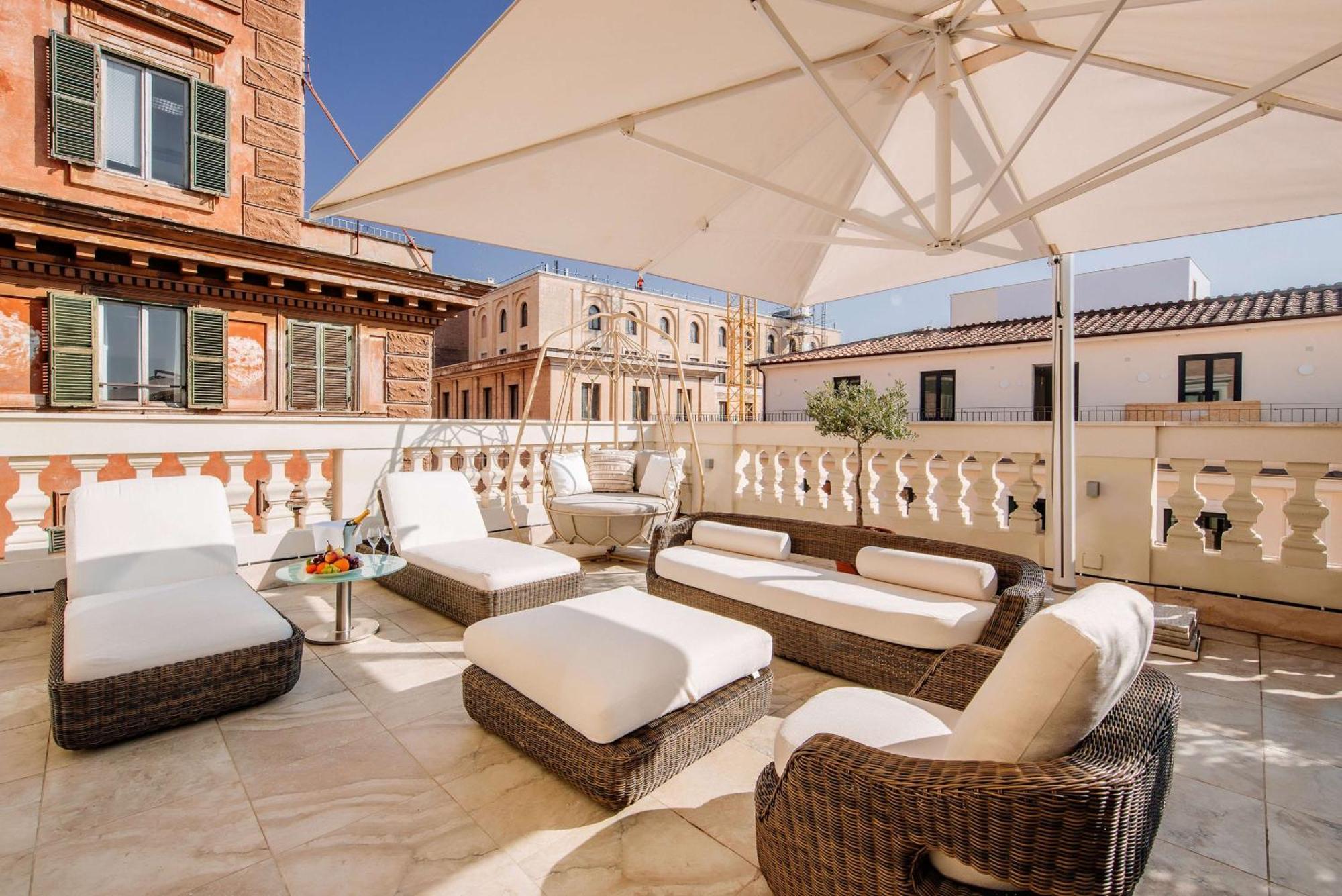 Aleph Hotel, Curio Collection By Hilton Hotel Rome