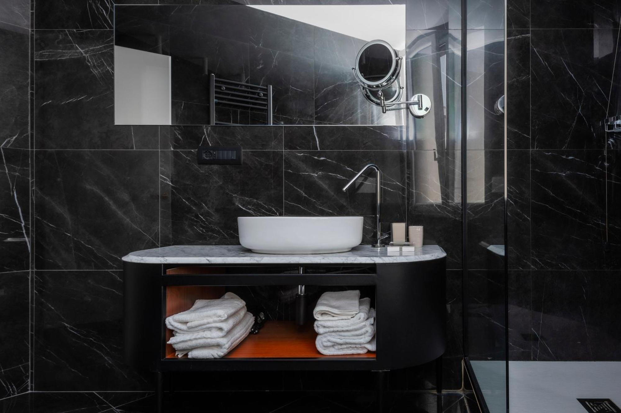 Hotel Valeri 3*