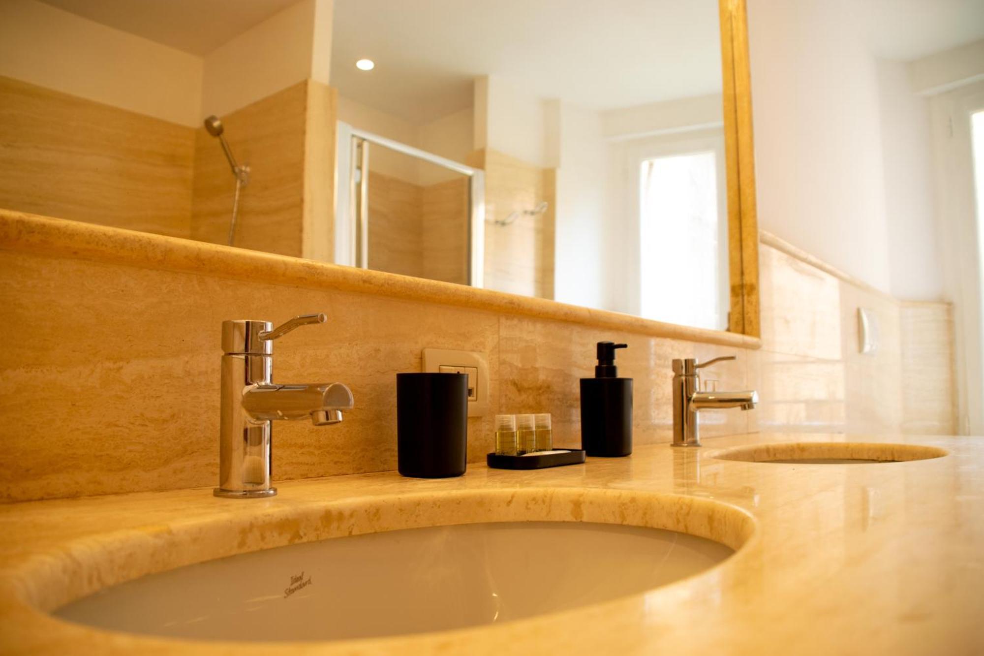 Velabro Luxury Loft Apartment *