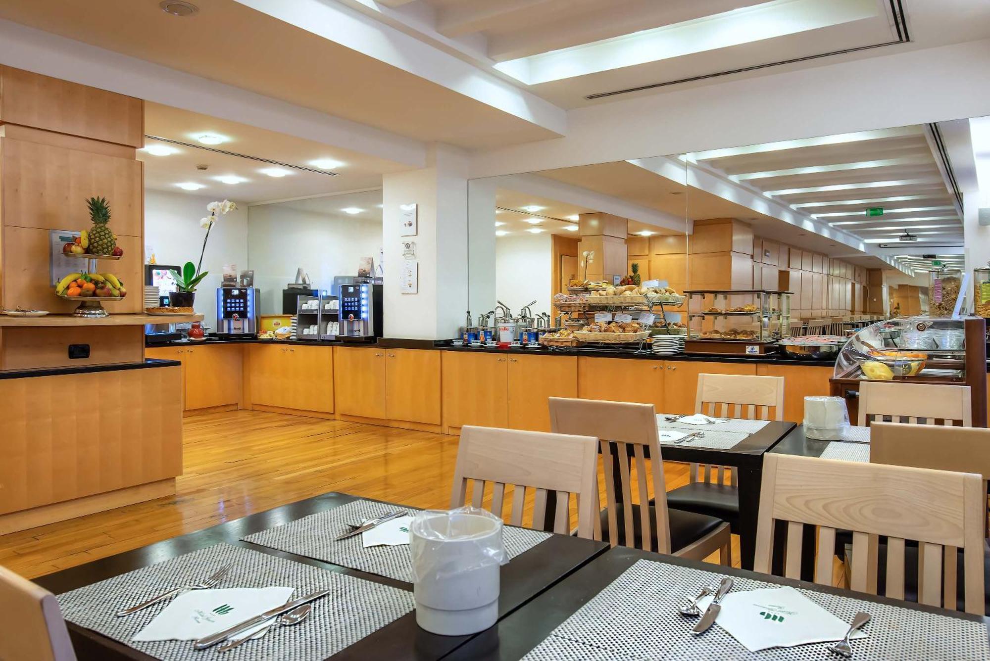 Hotel Genova Rome