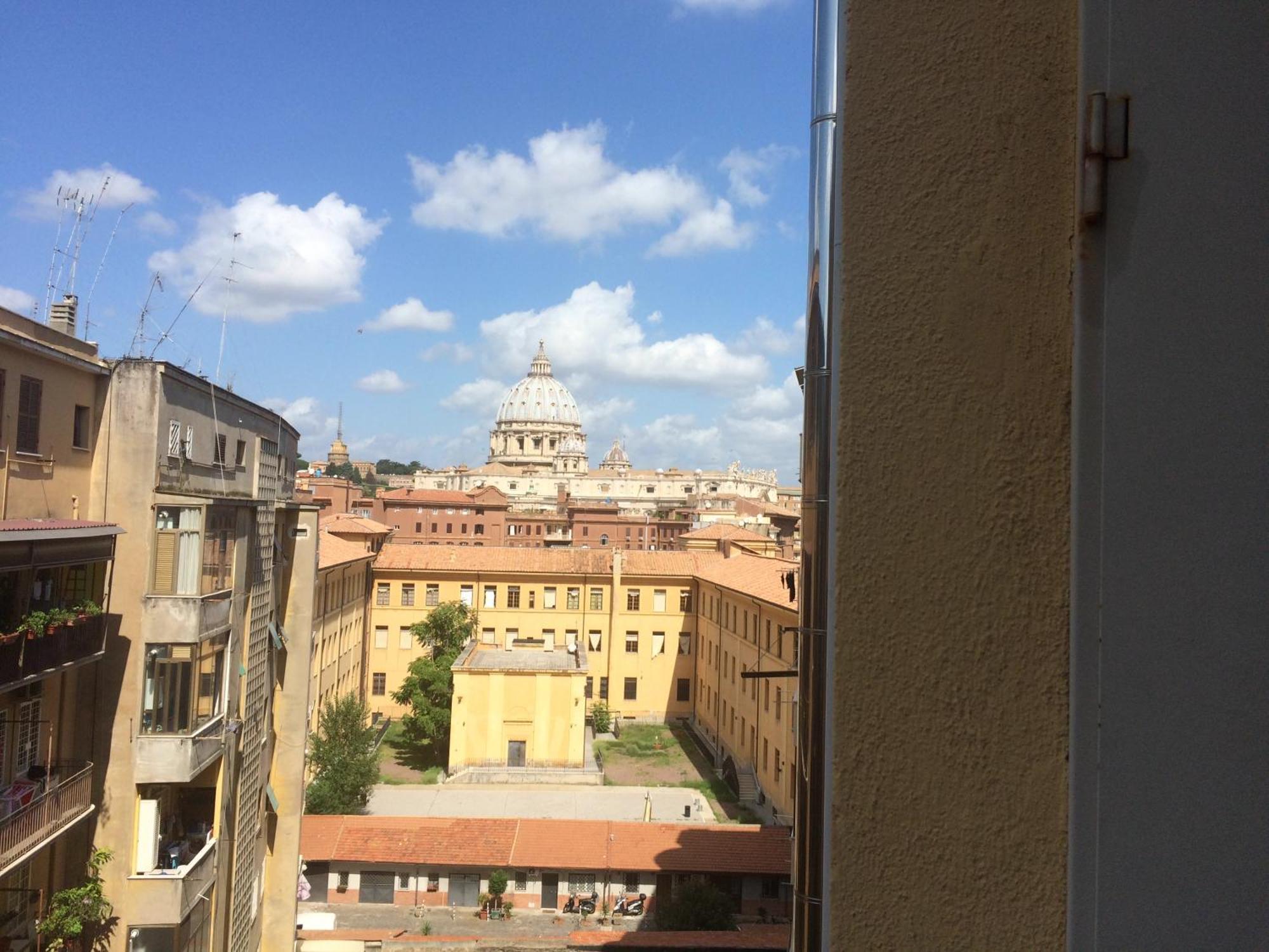 Bed & Breakfast La Casa Romana Rome