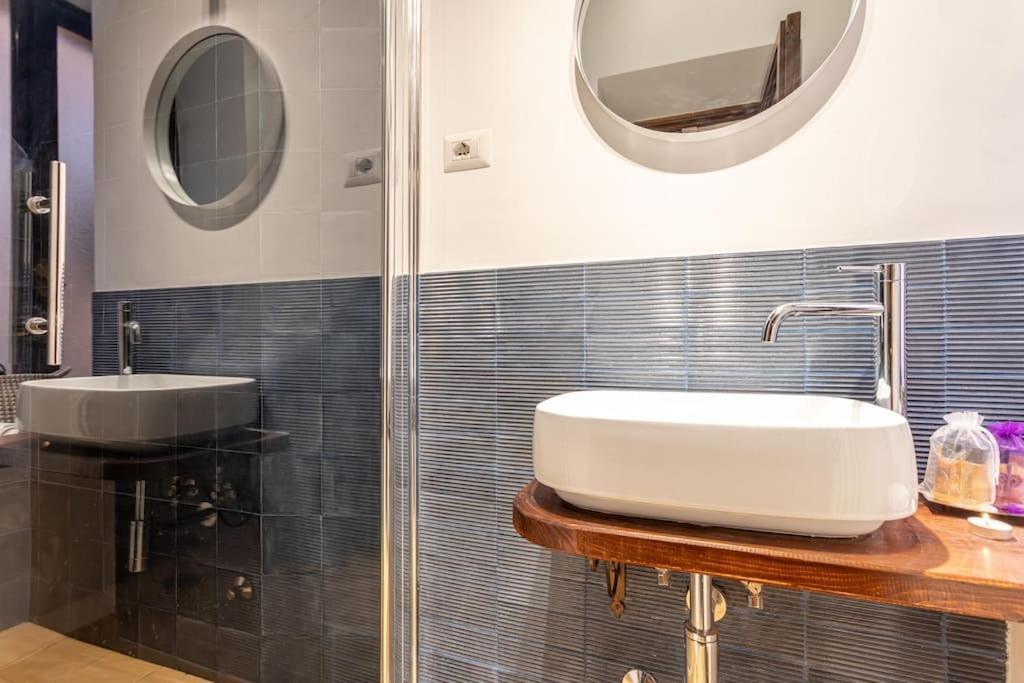 Apartment 18 Ciancaleoni House Rome