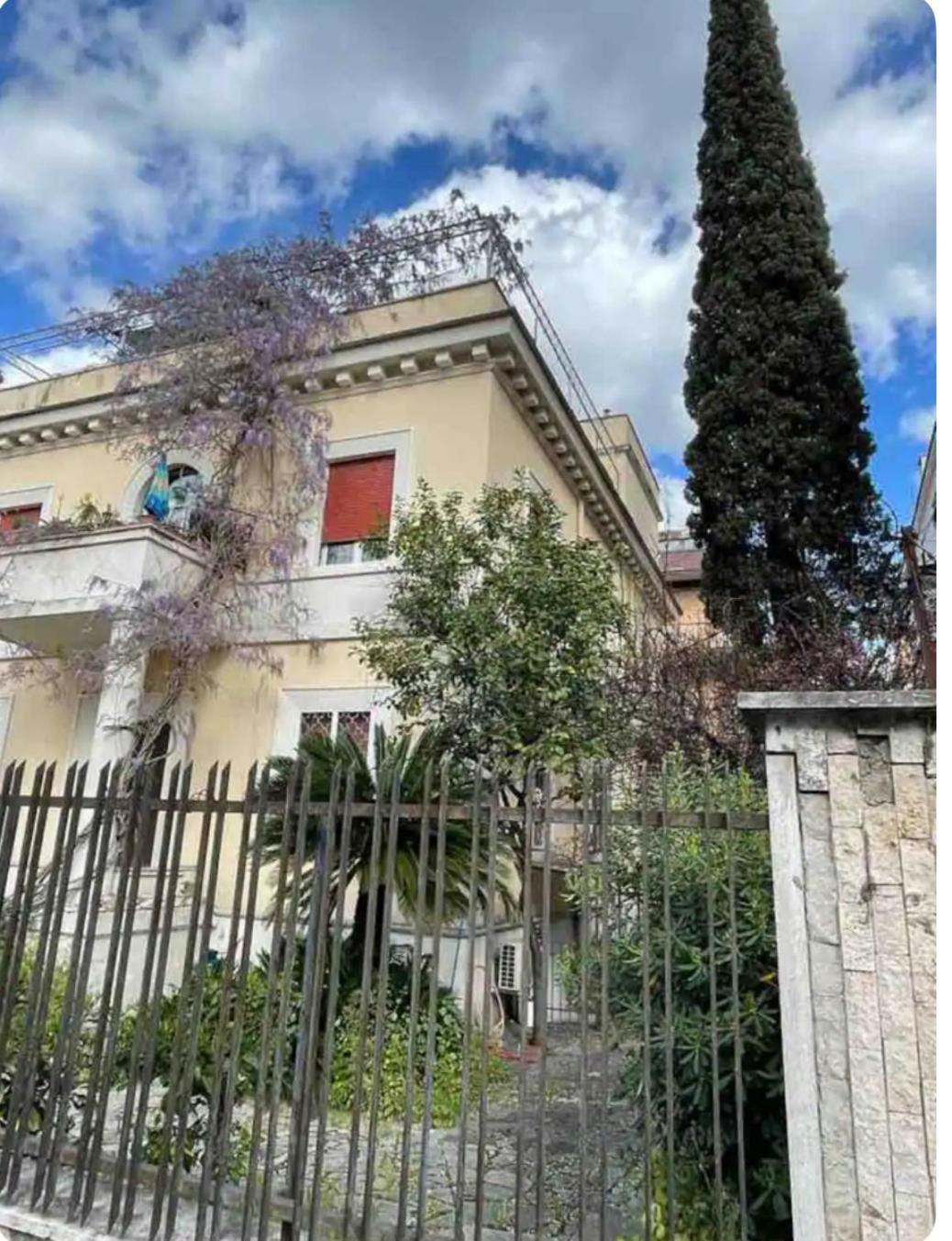 Residenza Castani 2- Apartment Rome