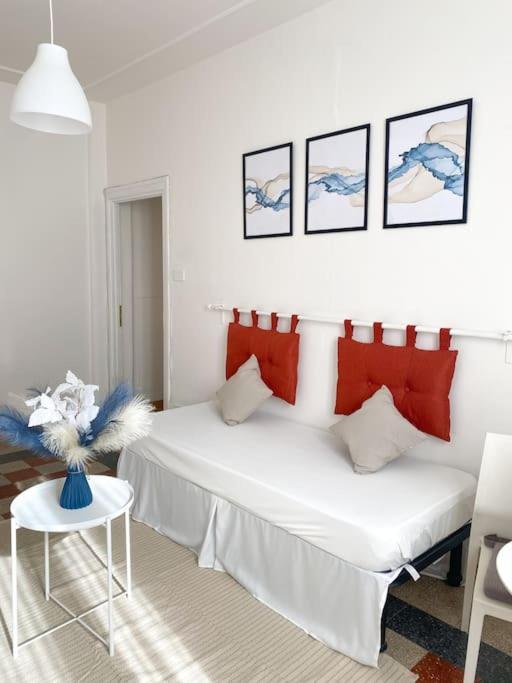 Netflix & Wi-fi Dacia Apartment Rome