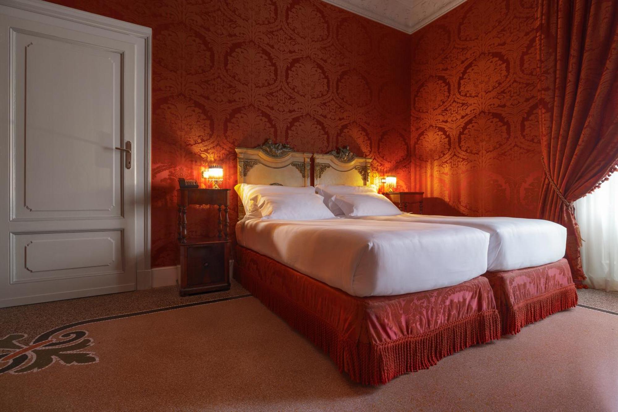 Hotel Locarno