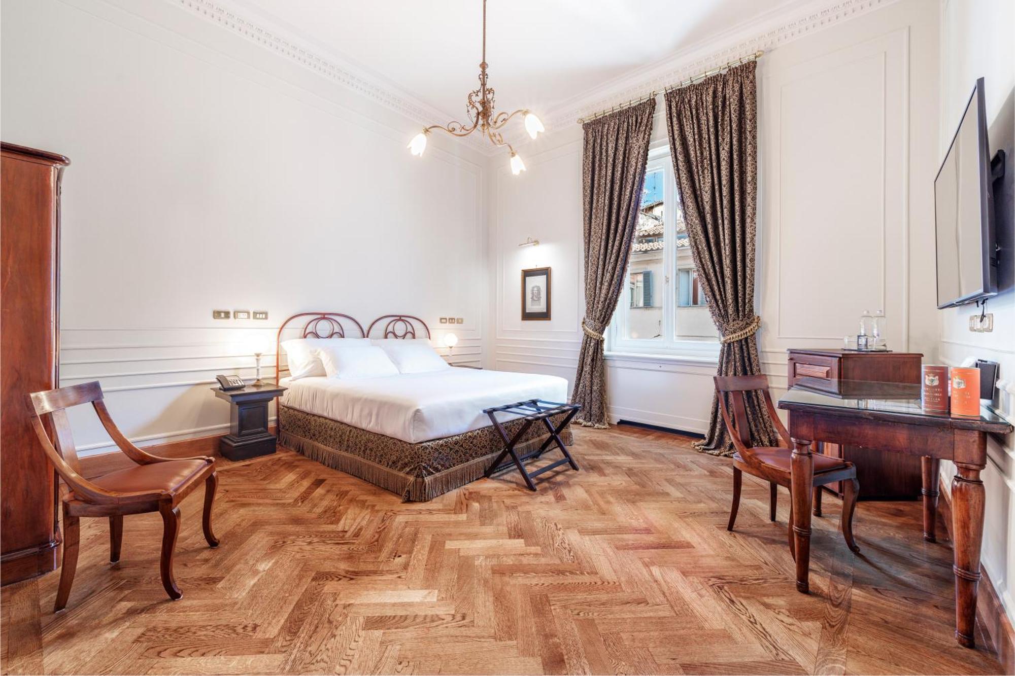 Locarno Hotel