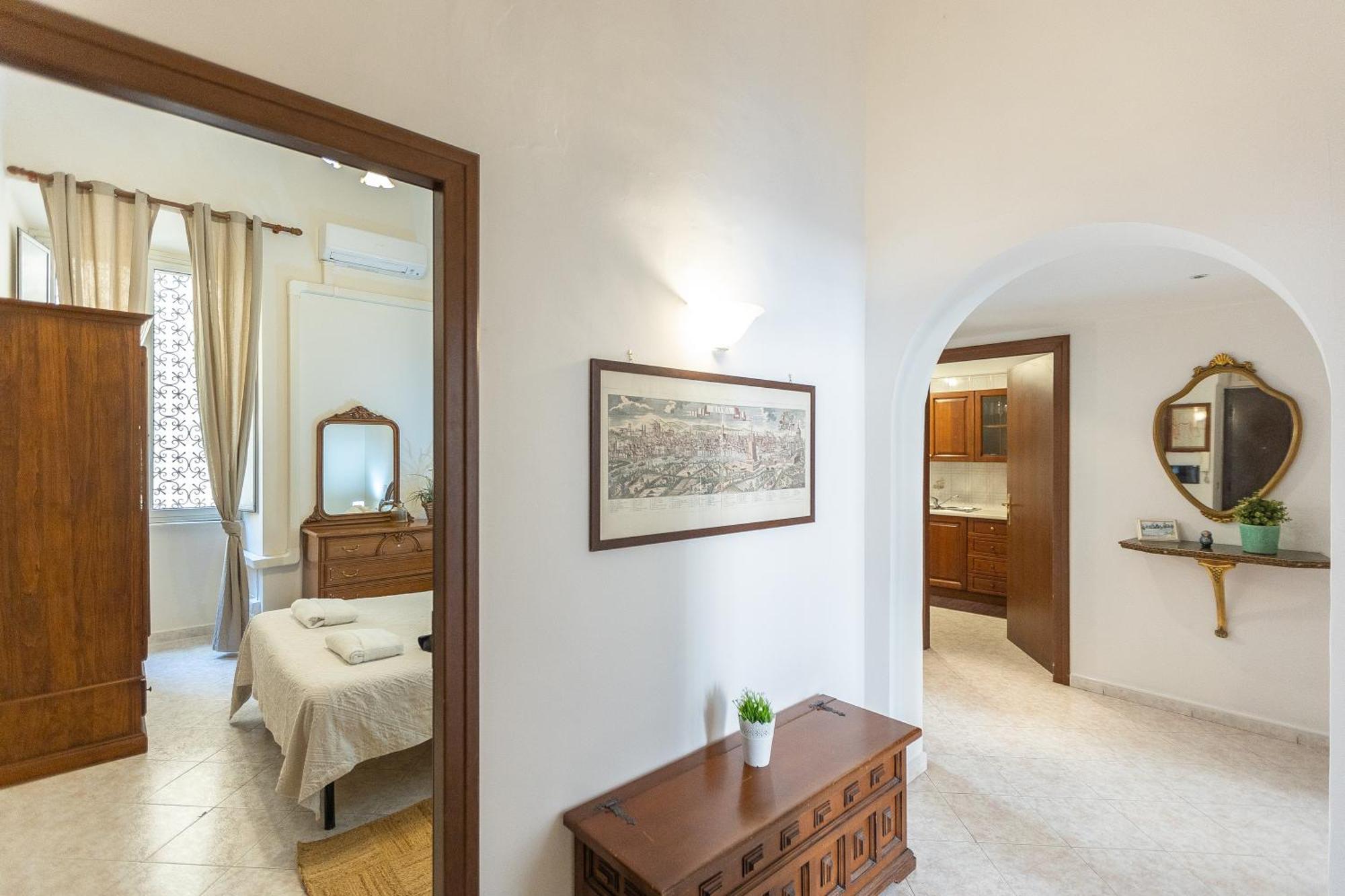 Pietroburgo By In Appartamento Roma