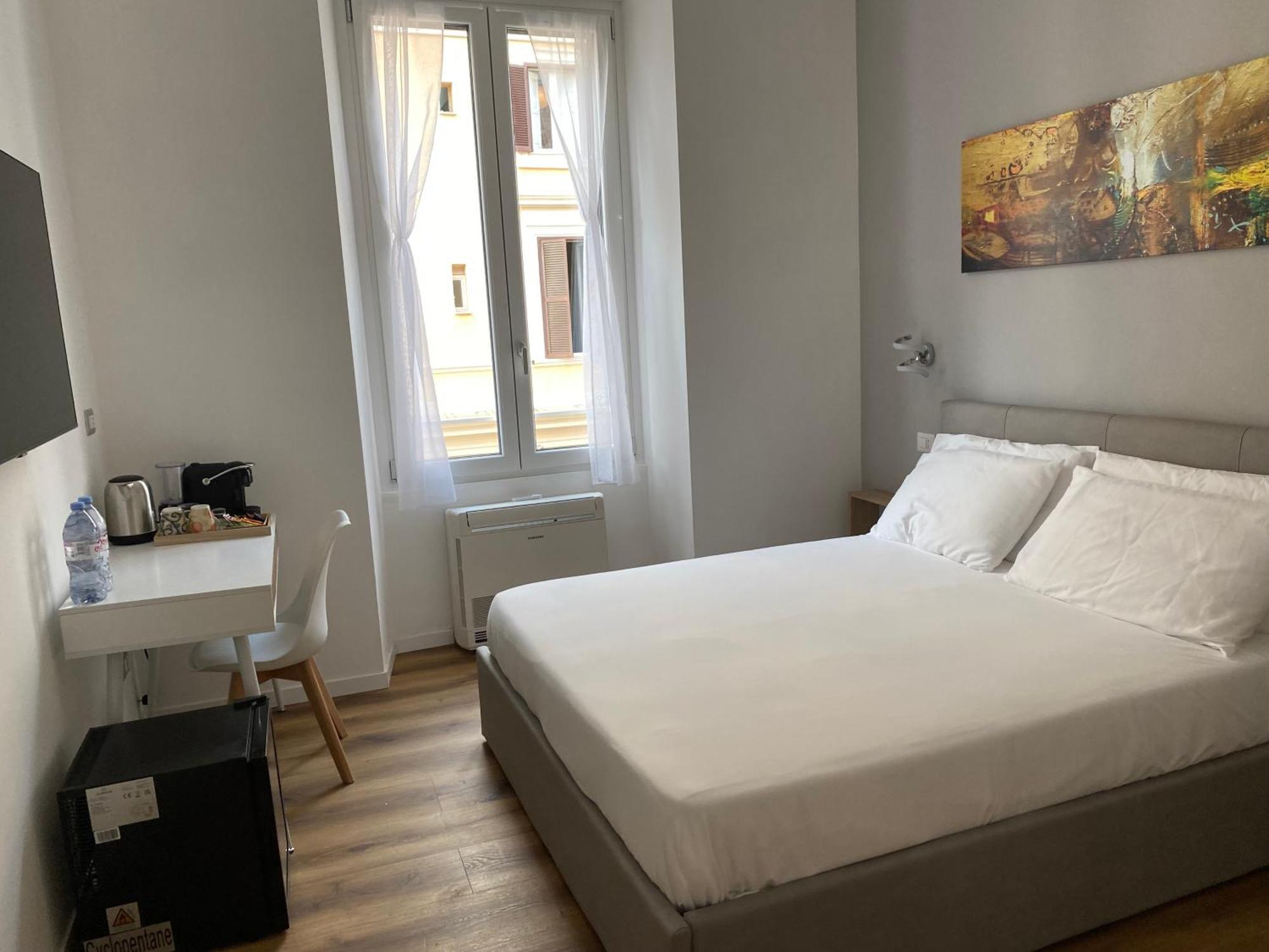 Belltower Elegans Guest house Rome