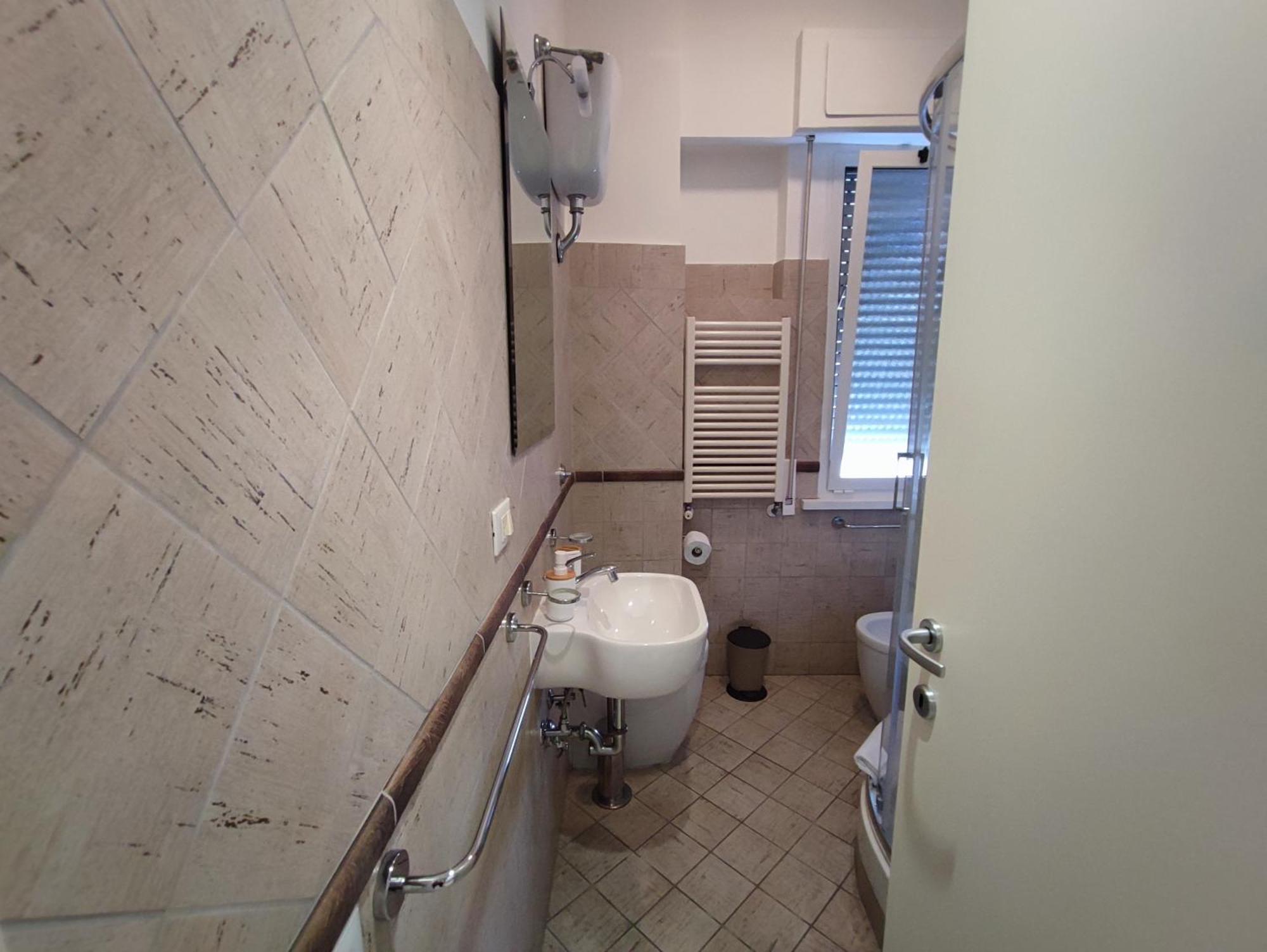 A&c Silver Diamond Apartment