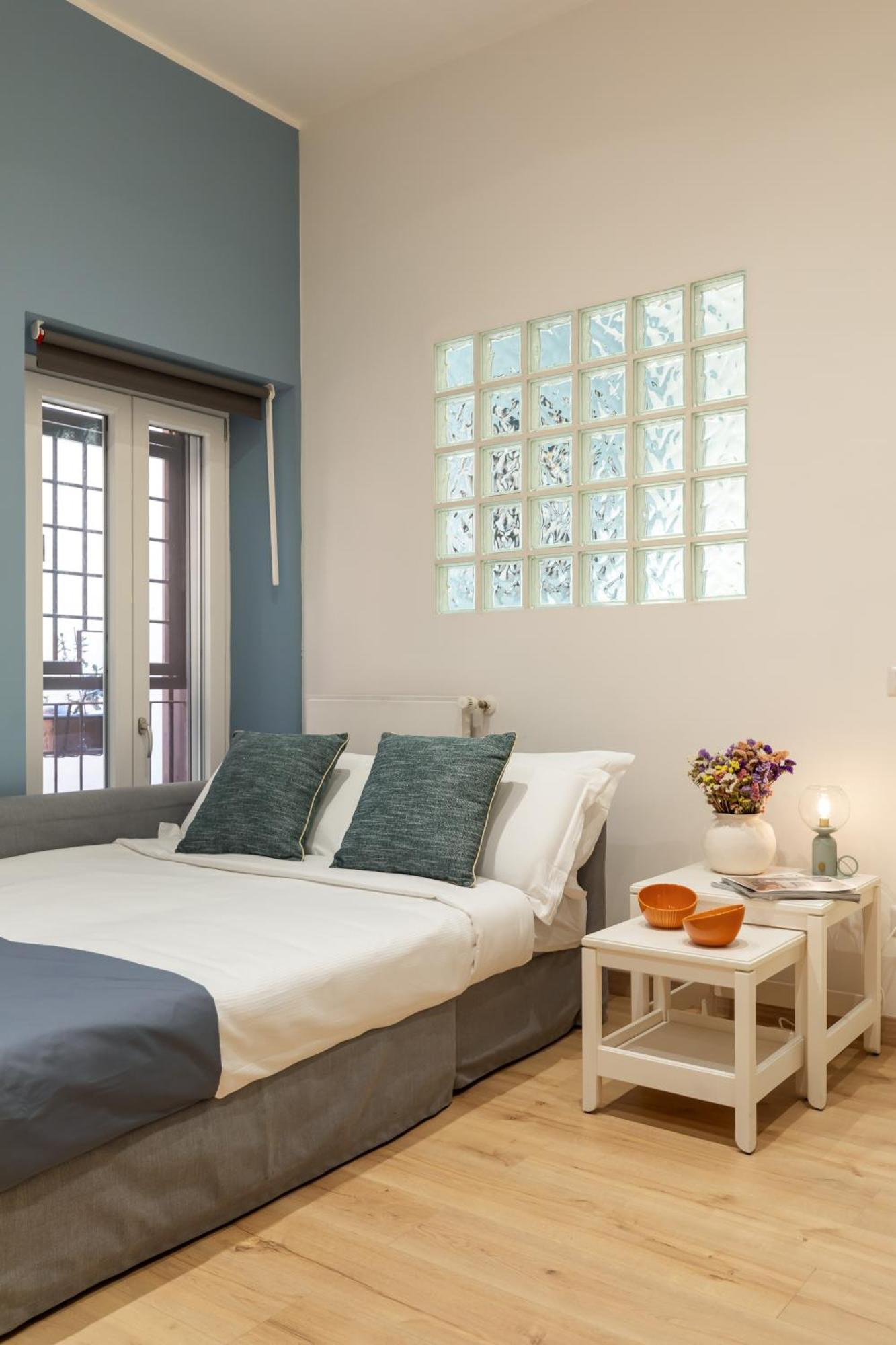 Trevi Fountain Boutique Apartment