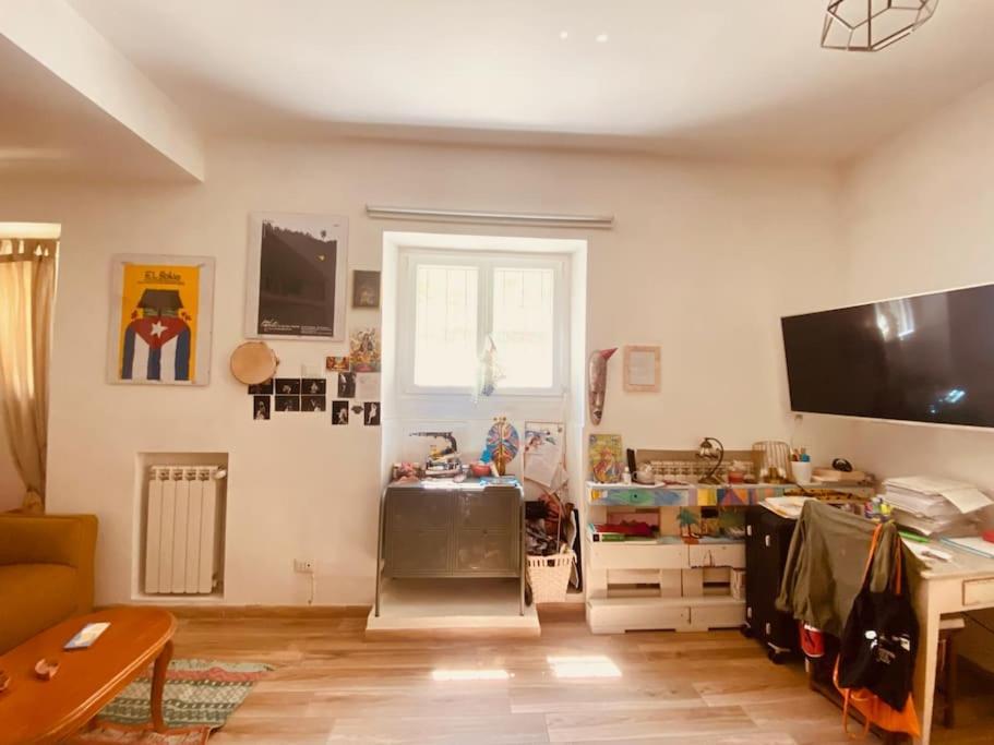 Apartment Cozy Studio Flat With Garden
