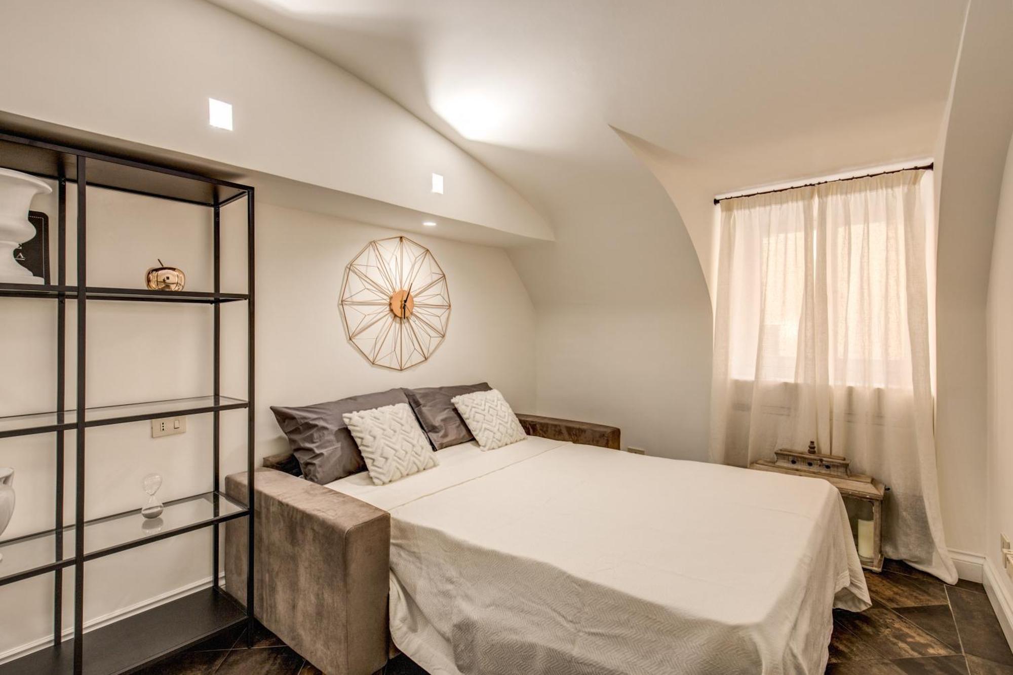 Cozy Flat In Front Of Fori Imperiali Rome